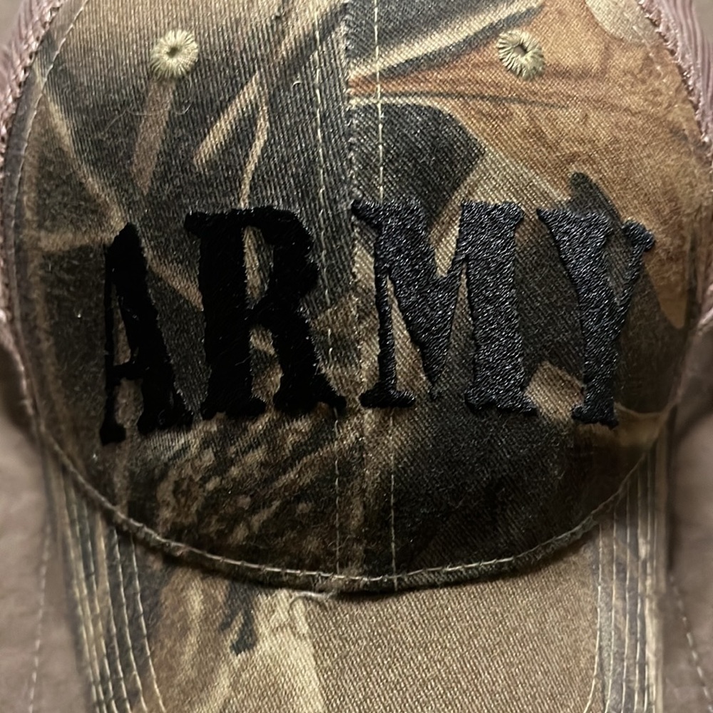 Army officially licensed camouflage mesh adjustable ball cap